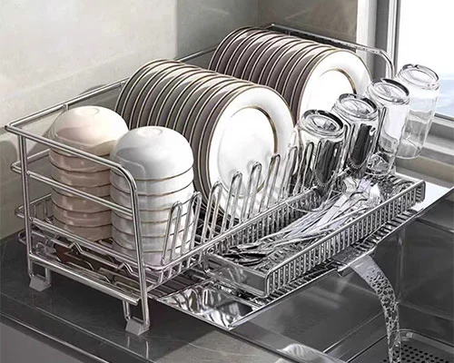 Unit Penyimpanan Dapur Logam yang Efisien Mendapatkan Popularitas